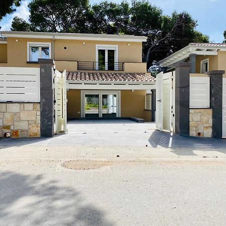 Apartament Nuova Residenza Dei 7 Pini A Pochi Passi Dal Mare Porto Pino Zewnętrze zdjęcie